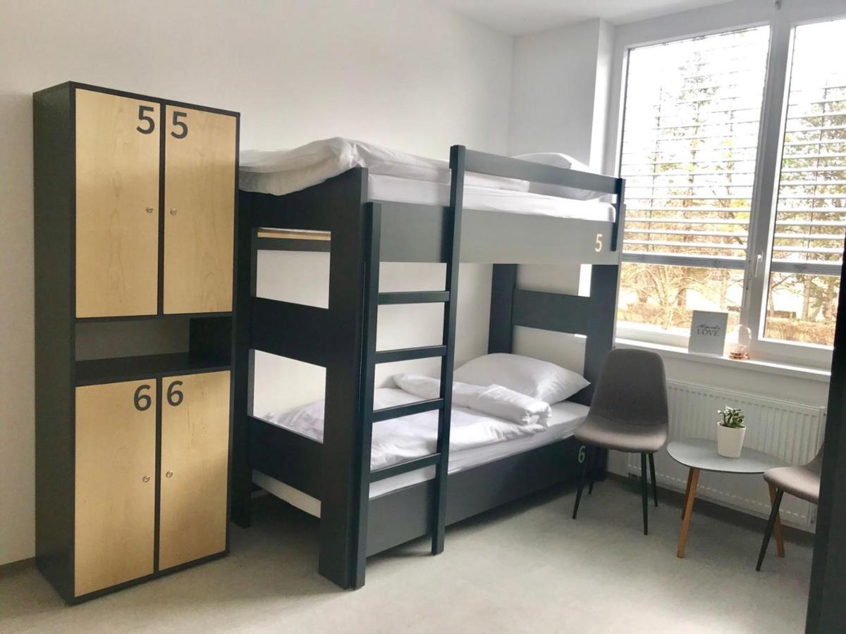 Ms Sparrow Hostel *